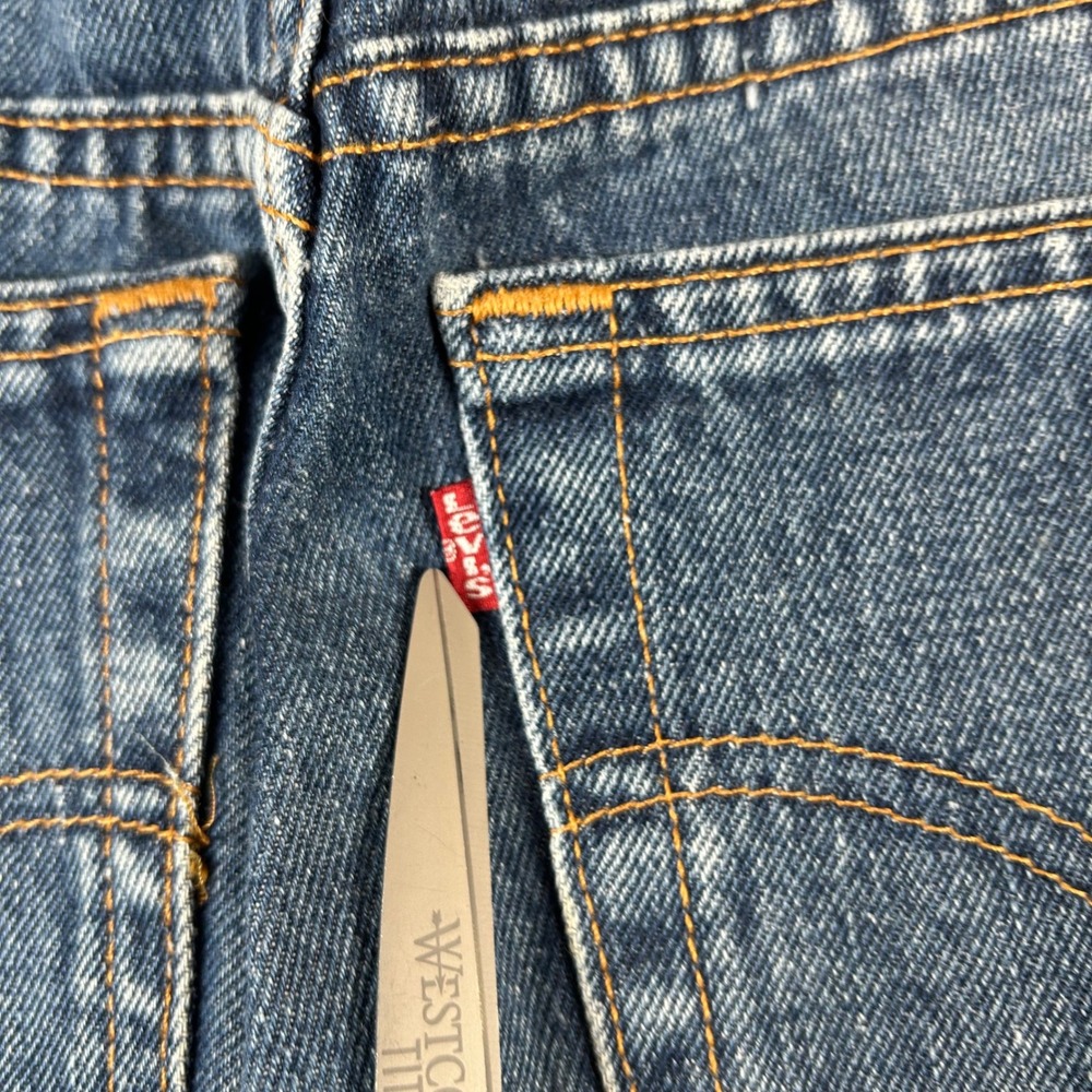 Vintage 90s Levis 550 Relaxed Fit Jeans Kids 3 JR L Blue High Rise Made In USA - Picture 10 of 16